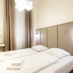 Andrea 1907 - úplně Nový Minutu Od Mlýnské Kolonády, Foceno Těsně Před Dokončením Apartmán Karlovy Vary