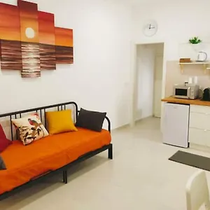 Midani Katania